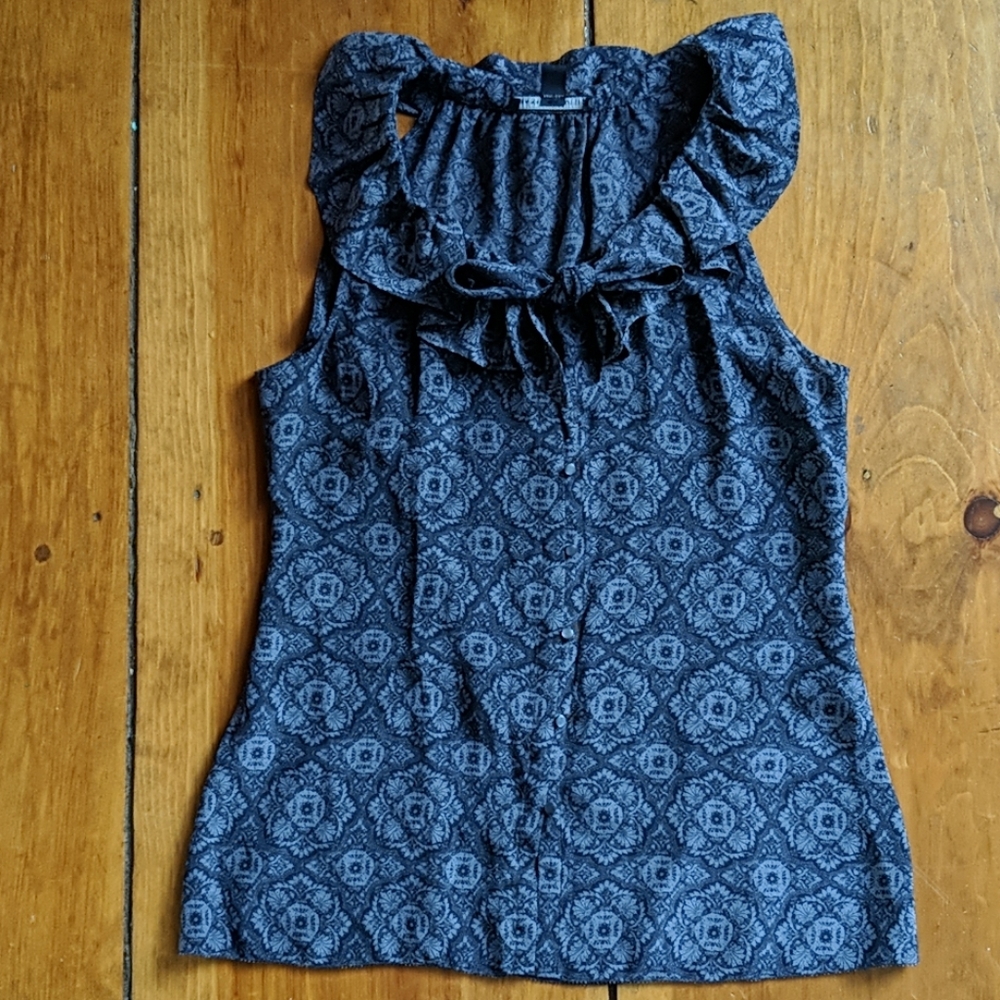 Silk Sleeveless Blouse w Ruffle Collar Neck Tie XS